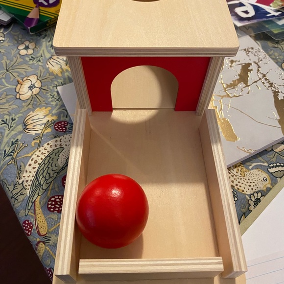 2 Montessori toddler toys - Picture 1 of 3